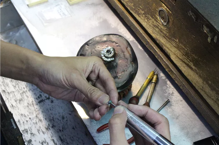 If your DeGem piece needs servicing, repairs, or design update, DeGem will advise and ensure that you receive consistency in product quality and care - DeGem Malaysia