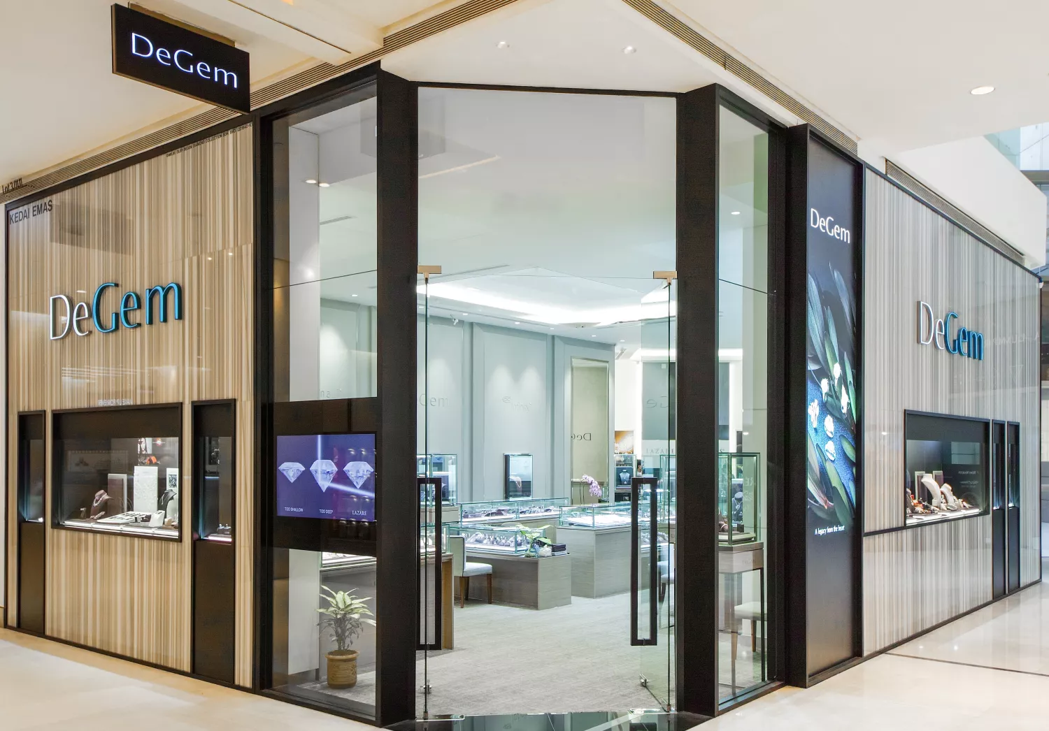 DeGem, Pavillion Kuala Lumpur Boutique customer reviews - DeGem Malaysia