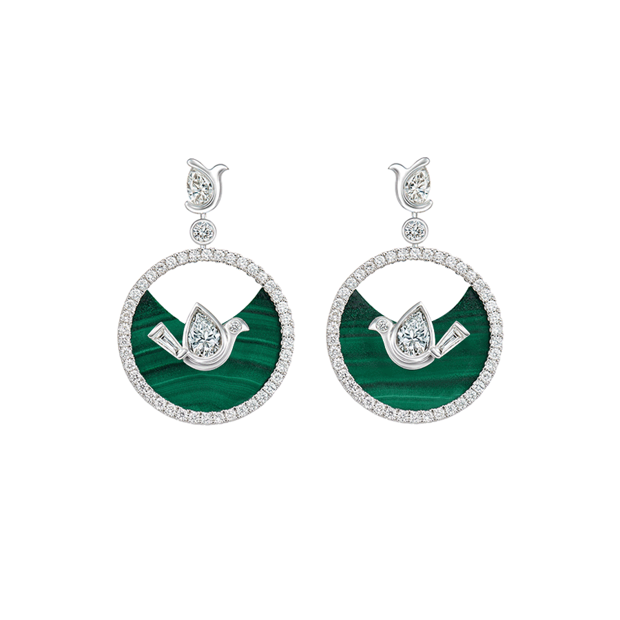 DeGem W!NK diamond earrings with 18k White Gold and 4 pieces of pear shape diamonds - DeGem Malaysia